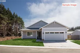 105 E D St, Rainier, OR 97048 - Photo 1