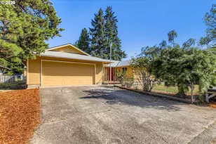 16305 SE Sterling Cir, Milwaukie, OR 97267 - Photo 1