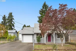 6925 SE Lexington St, Portland, OR 97206 - Photo 1