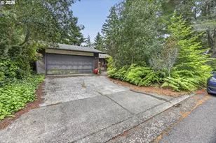 2332 24th St, Florence, OR 97439 - Photo 1