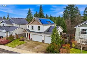 1560 NE Gardiner Dr, Estacada, OR 97023 - Photo 1