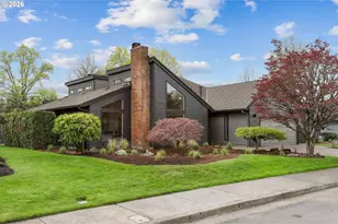 7104 SW Chapel Ln, Portland, OR 97223 - Photo 1