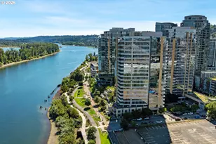 3570 S River Pkwy, Portland, OR 97239 - Photo 1