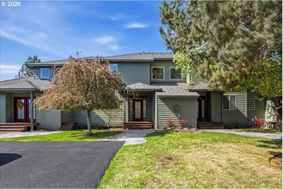 1085 Golden Pheasant Dr, Redmond, OR 97756 - Photo 1