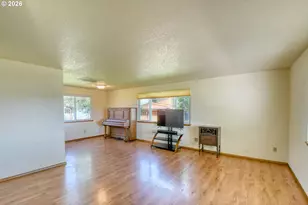 1107 SW 23rd St, Pendleton, OR 97801 - Photo 9