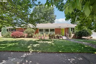 720 NE 107th Pl, Portland, OR 97220 - Photo 1
