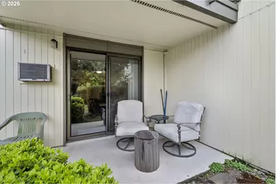 4059 Donald St #D, Eugene, OR 97405 - Photo 1