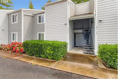 2704 SE 138th Ave #24, Portland, OR 97236 - Photo 1