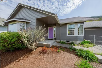 1074 Arburnia St, Myrtle Creek, OR 97457 - Photo 1