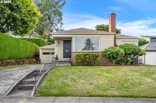 5524 NE Couch St, Portland, OR 97213 - Photo 1