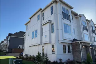 16638 SW Jean Louise Rd, Tigard, OR 97223 - Photo 1