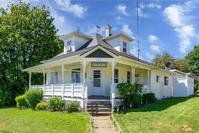 103 NW 4th St, Willamina, OR 97396 - Photo 1