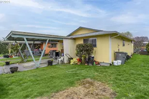 635 NW Fenton St, McMinnville, OR 97128 - Photo 1