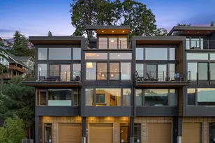 317 Sherman Ave, Hood River, OR 97031 - Photo 1