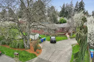 501 SE 157th Ave, Portland, OR 97233 - Photo 1