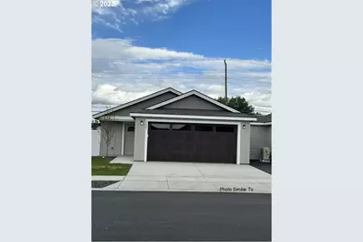 1184 NE 11th St, Hermiston, OR 97838 - Photo 1