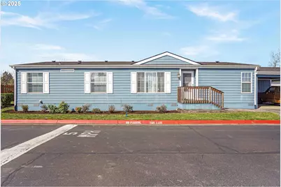 1015 Oak St #109, Silverton, OR 97381 - Photo 1