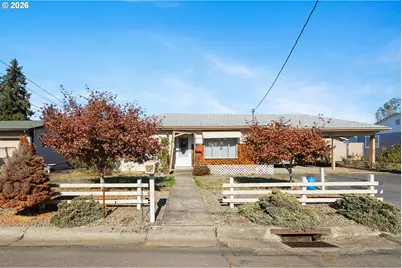 2812 W Sanders Ave, Roseburg, OR 97471 - Photo 1