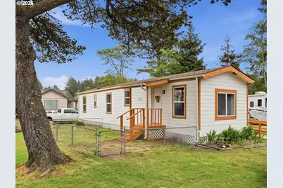 22212 Pacific Way #11, Ocean Park, WA 98640 - Photo 1