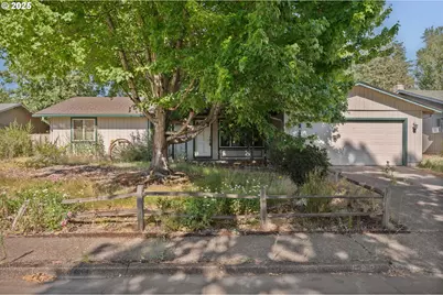 562 Wagon Road Dr SE, Salem, OR 97317 - Photo 1