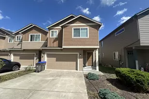 1297 SE Windsong Dr, Cascade Locks, OR 97014 - Photo 1