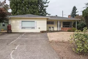 14351 SE Brooklyn St, Portland, OR 97236 - Photo 1