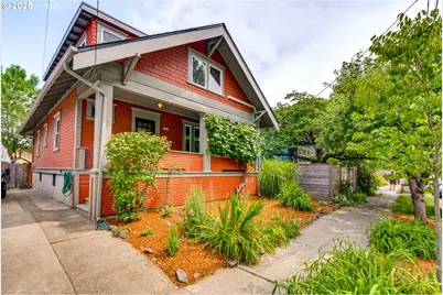 4261 SE Morrison St, Portland, OR 97215 - Photo 1