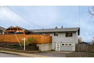 175 S 1st St, Kalama, WA 98625 - Photo 1
