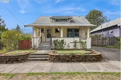 3211 NE 72nd Ave, Portland, OR 97213 - Photo 1