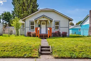 1617 7th Ave, Longview, WA 98632 - Photo 1