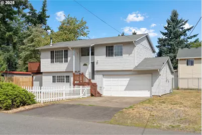 11611 SE Lincoln St, Portland, OR 97216 - Photo 1