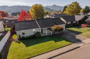 1204 E 2nd Ave, Sutherlin, OR 97479 - Photo 1