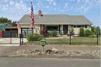 16833 SE Morrison Ct, Portland, OR 97233 - Photo 1