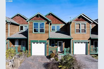 12 NW 17th Pl, Warrenton, OR 97146 - Photo 1