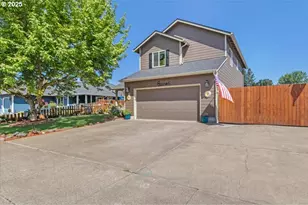 80 Oakway Pl, Lebanon, OR 97355 - Photo 1