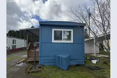 13045 SE Stark St #6, Portland, OR 97233 - Photo 1