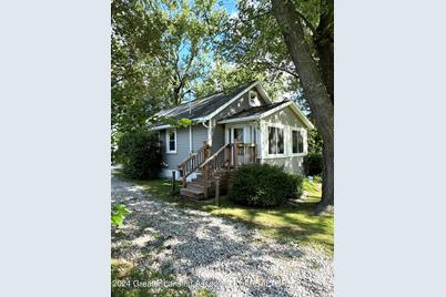 5118 Old Lansing Road, Lansing, MI 48917 - Photo 1