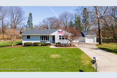 15803 Brook Road, Lansing, MI 48906 - Photo 1