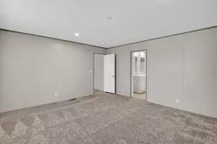 812 White Pond Rd, Williston, SC 29853 - Photo 17