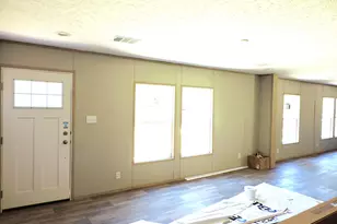 818 White Pond Rd, Williston, SC 29853 - Photo 15