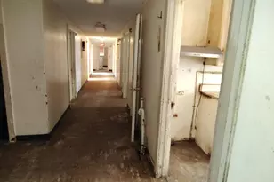 102 W Market St, Timmonsville, SC 29161 - Photo 5