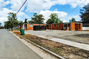 102 W Market St, Timmonsville, SC 29161 - Photo 3