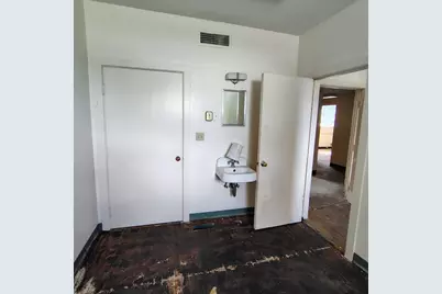 102 W Market Street, Timmonsville, SC 29161 - Photo 19