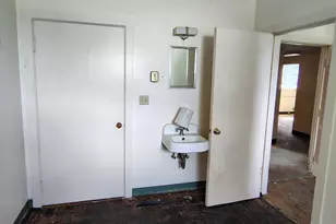 102 W Market St, Timmonsville, SC 29161 - Photo 19