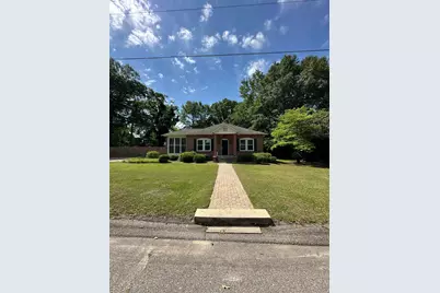 82 Nightingale Street, Barnwell, SC 29812 - Photo 1