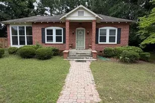82 Nightingale St, Barnwell, SC 29812 - Photo 1
