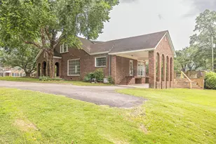 423 Columbia Rd, Edgefield, SC 29824 - Photo 7