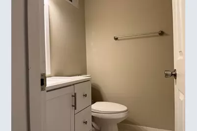 325 Laurens Street SW #D8, Aiken, SC 29801 - Photo 13