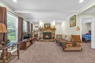 152 Ridgelake Cir, Saint Matthews, SC 29135 - Photo 11