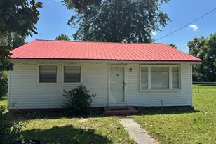 820 Parkwood Terrace, Allendale, SC 29810 - Photo 1